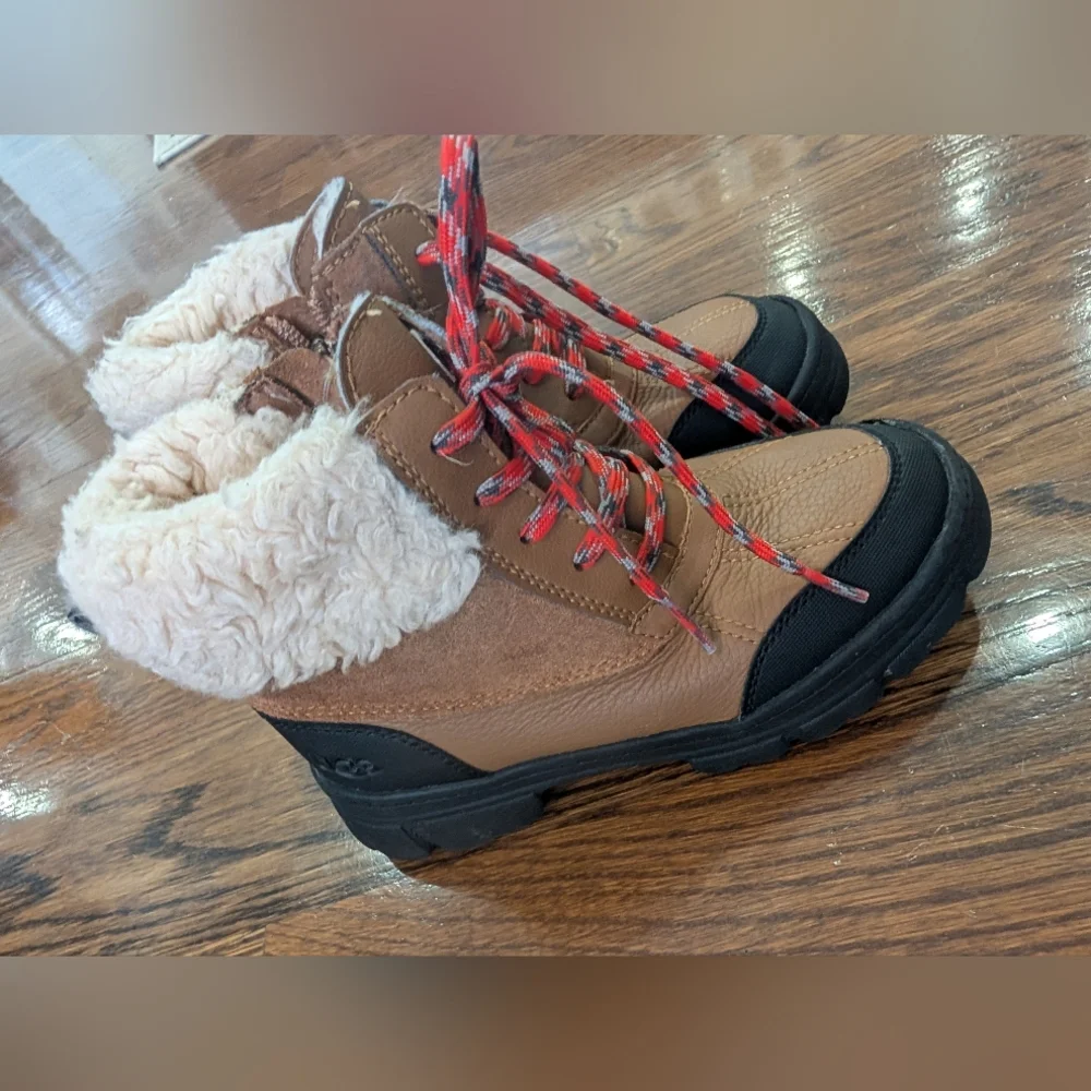 UGG used good